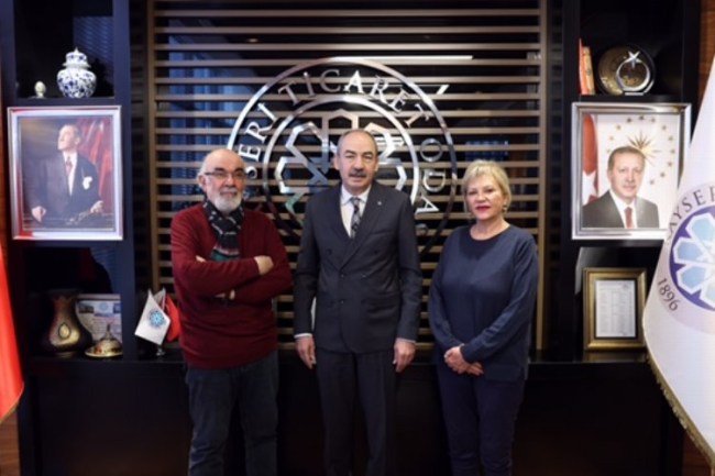 Başkan Gülsoy'dan ‘8 Mart Dünya Kadınlar Günü' mesajı