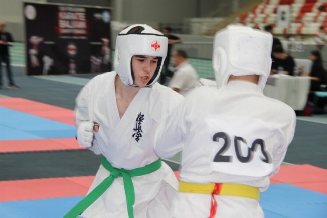 Balkanlarda ‘Yıldırım' rüzgarı