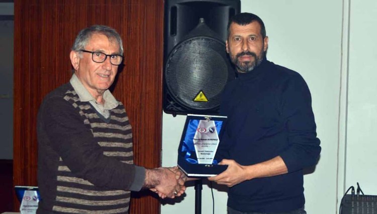 Pınarcık Muhtarı Hasan Korkmaz emekli oldu