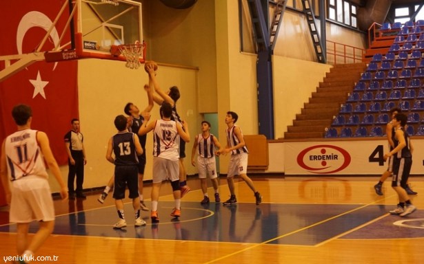 GÜLEN TARAF EREĞLİ DEMİR ÇELİKSPOR