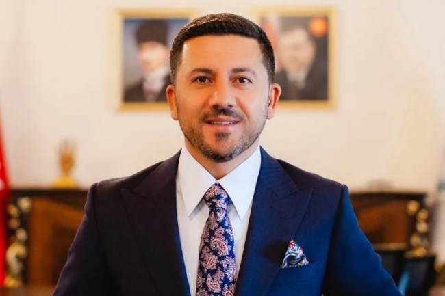 Nevşehir Belediye Başkanı seçilen Rasim Arı'dan teşekkür mesajı