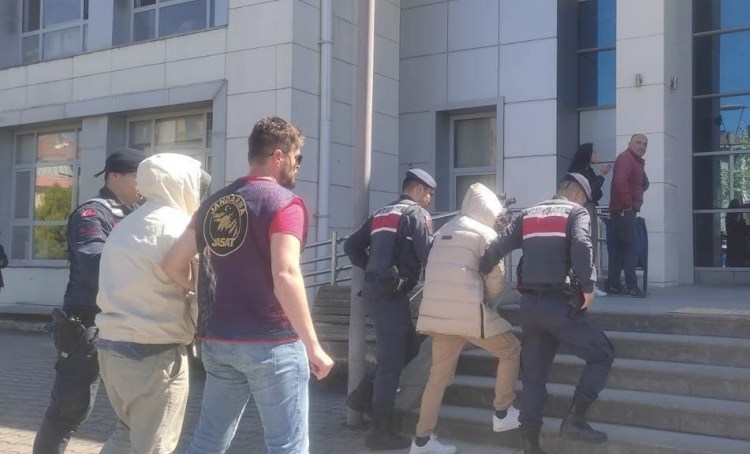 JASAT hırsızları kıskıvrak yakaladı