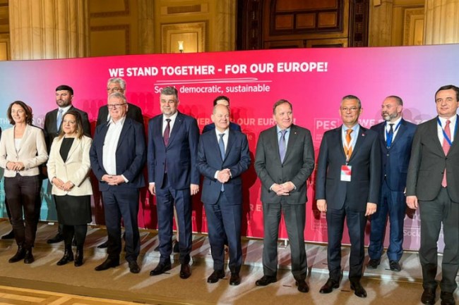 Özgür Özel, PES Liderler Zirvesi'nde