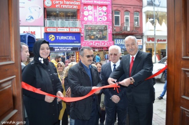 "FIRÇAMDAN YANSIYANLAR" ZONGULDAK'TA SES GETİRDİ