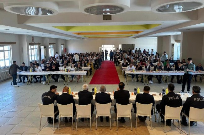 İpsala'da resmi bayramlaşmaya yoğun ilgi