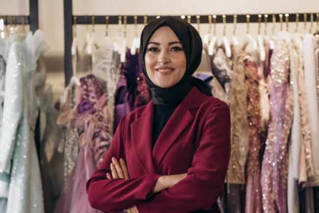 Modacı Özlem Değirmen Bursa'dan dünyaya açılacak