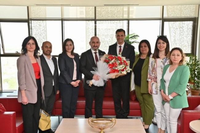 Baro Başkanı Rona'dan Başkan Zeyrek'e Ziyaret