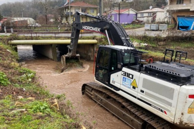 Kocaeli'de son 3 ayda 108 bin 650 metre dere temizliği