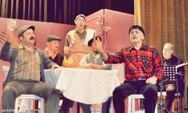 KENT KONSEYİ'NDEN TİYATRO GÖSTERİSİ..