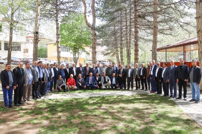 Muhtarlardan Başkan Öztürk'e hayırlı olsun ziyareti