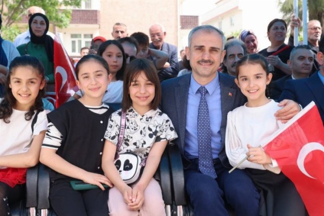 Çayırova'da 23 Nisan coşkusu