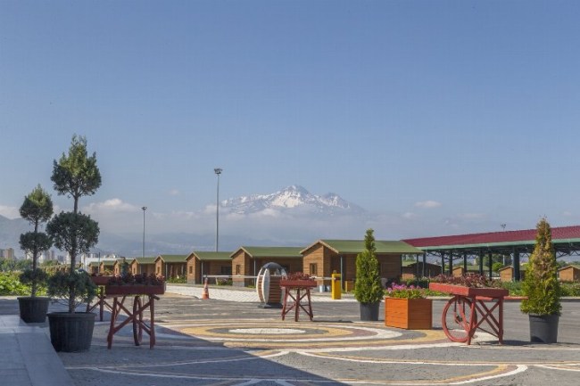 Kayseri Hobi Bahçeleri'nde kuralar noter huzurunda çekiliyor