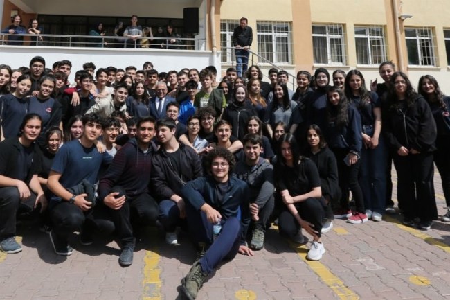 Kayseri Büyükşehir'den 18 Milyon TL'lik "eğitim" desteği