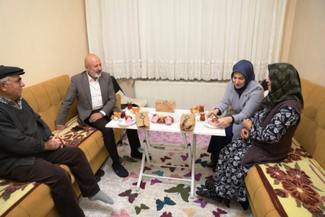 Başkan Çolakbayrakdar'dan glütensiz hayata büyük destek