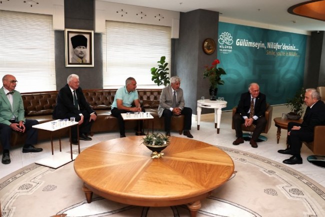 Bursaspor yönetiminden Başkan Özdemir'e ziyaret