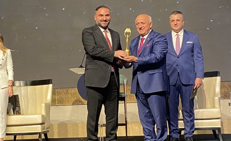 Elcab Kablo marka zirvesinde