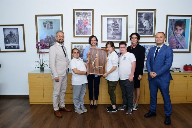 "Özel" çocuklardan Başkan Kınay'a ziyaret