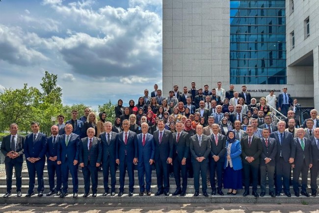 "Türkiye Yüzyılı'na yakışan bir şehir inşa edeceğiz"