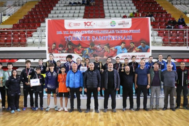 Kocasinan'ın yıldızları Türkiye Şampiyonu oldu