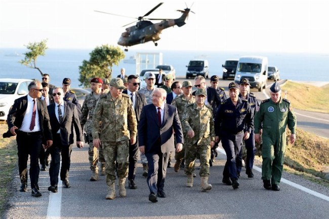 Bakan Yaşar Güler EFES-2024 Tatbikatı'nı denetledi