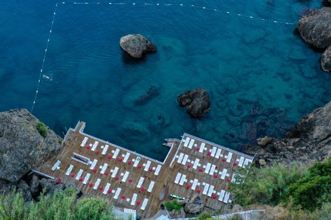 Muratpaşa'nın tüm plajları mavi bayraklı