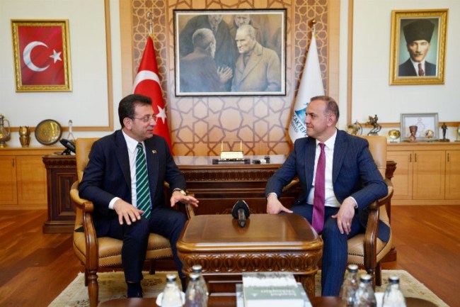 İmamoğlu'ndan Başkan Yeğin'e tebrik ziyareti