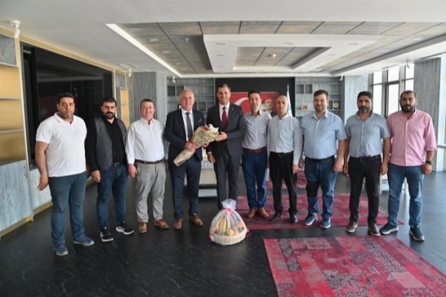Pazarcılar Odası'ndan Başkan Zeyrek'e ziyaret