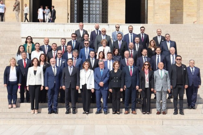 TÜRKONFED'in gündemini ekonomi ve eğitim belirledi