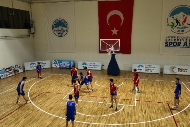 "Erciyes Yüksek İrtifa Kamp Merkezi, cazibe merkezi oluyor"