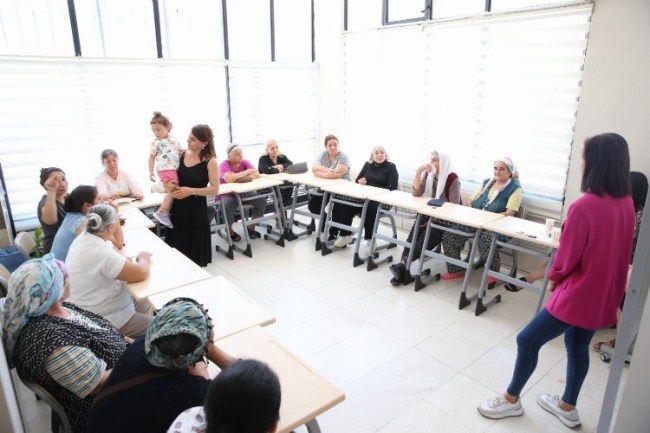 Çiğli Belediyesi'nden kadınlara hukuki danışmanlık hizmeti