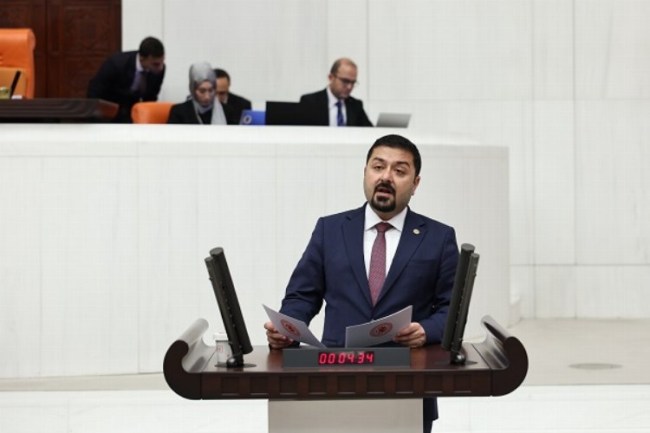 CHP'li Yazgan iktidara yüklendi