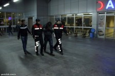 YANLIŞLIKLA AMCASINI ÖLDÜRDÜ..