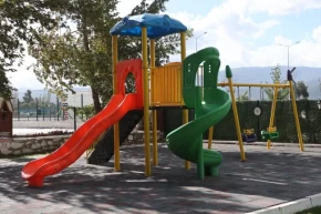 Muğlada oyun alanı ve peyzaj donatısını güçlendiriyor