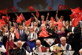 Bursada Atatürke Rumeli ezgileriyle anma