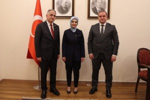 Milletvekili Bozkurt Ve İlçe Başkanı Güngörden Bakana Ziyaret