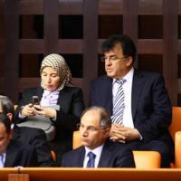 Başörtülü kadın TBMM'den çıkarıldı