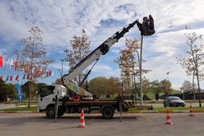 İzmit Sekaparkta akıllı aydınlatma sistemi devrede