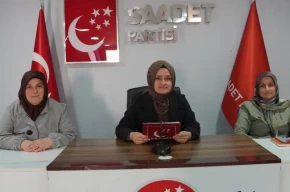 Bursa Osmangazide Saadet Partili kadınlardan 5 Aralık açıklaması