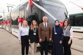 Başkan Büyükakın: Vatman olmak isteyen kadınlara kapımız açık