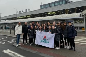 Nevşehir Belediyesi SK Kadın Sutopu Takımı Çekyada