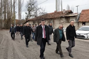 Kütahya Belediyesi mahallelerin ihtiyaçlarını karşılıyor