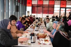 Osmangazide engelli bireyler ve aileleri kahvaltıda buluştu