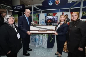 Cumhurbaşkanı Erdoğan a Başkan Tekin den özel hediye