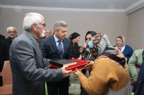 Artvin Valisi Ergünden Kore Gazisi ailesine taziye