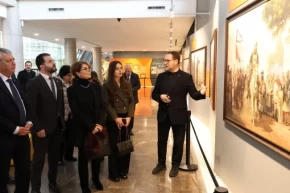 Bakan Bolkvadze Bursada Panorama 1326yı gezdi