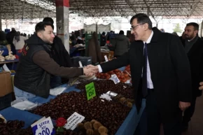 Kütahyada Başkan Kahveci pazara kulak verdi