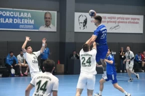 Nilüferli hentbolcular Rizeyi mağlup etti