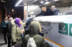 Konya Karatayda Şeb-i Arusa özel çorba ikramı