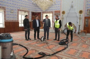 Bursa Yenişehirde camiler üç aylara hazırlanıyor