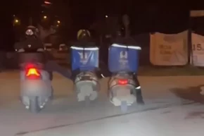 Düzcede yolda kalan kuryeye meslektaşlarından destek